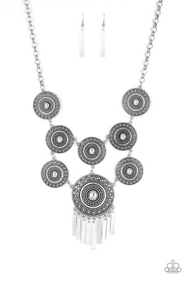 Paparazzi Modern Medalist Silver Necklace - New