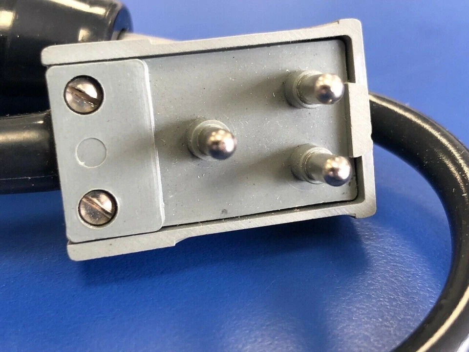 Hasselblad Connecting Cord For Braun Ringlight Flash - P/N 50423 - Image 3 of 4