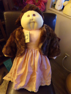 xavier roberts CABBAGE PATCH SCULPTURE DOLL STANDING ED GRAND ED GIRL handsigned