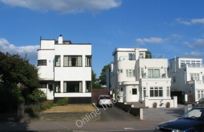 Photo 6x4 Houses on Danson Road Bexley 'Art Deco' style detache c2010
