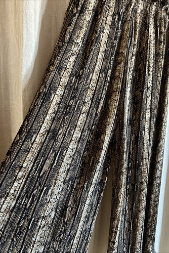 Angie Wide Leg Palazzo Pants Pull On Snake Skin Print Sz Large 15” Waist Stretch - Picture 7 of 8