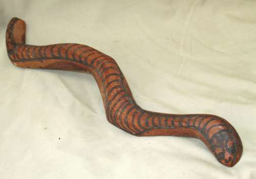 Vintage Australian Aboriginal Hand Carved Wood Pokerwork Snake Reptile Figurine - Picture 1 of 22