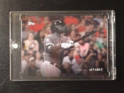 #44/49 Yordan Alvarez 2022 Topps Black & White Background Color #31