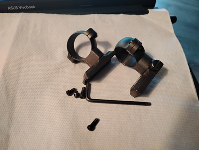 Leupold Rifle Scope 1'' Rings and Bases Medium size