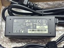 Genuine HP 45W blue tip laptop AC Adapter Power Supply charger 19.5V 741727-001