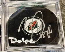 Zac Dalpe signed Minnesota Wild logo Puck w/cube