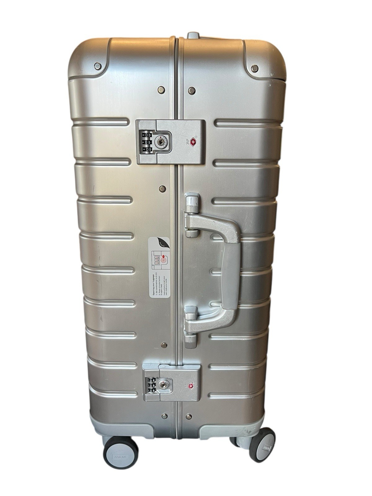 AWAY Travel THE BIGGER CARRY ON Aluminum Luggage Suitcase Spinner 4 Wheel EUC!