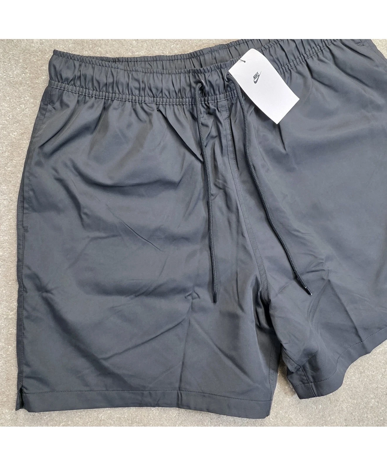 Nike Club Woven Flow Lightweight Mesh Lined Training Shorts FN3307-010 Men Sz L