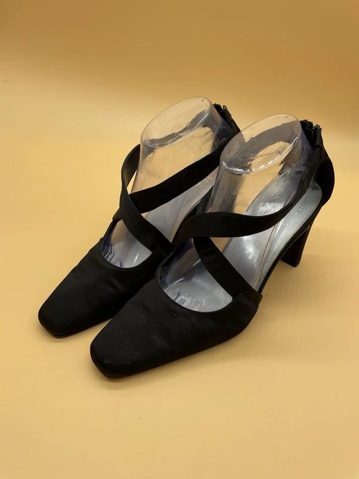 Tacones Mootsie Tootsie Kayla negros con cordones talla 9,5 M Foto 2 de 4