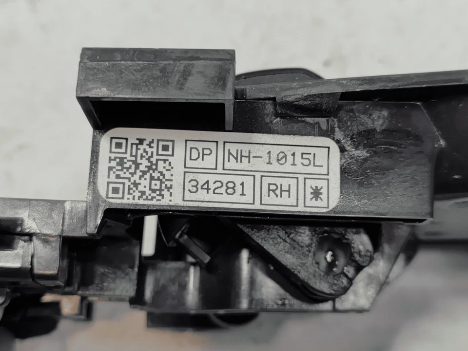 前部或后部乘客室内门拉手柄内侧 17 - 2020 年本田民用原始设备制造商 — 第 3/4 张图片