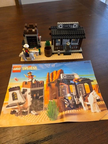 LEGO 6755 Sheriff's Lock-Up - Complete Set - Includes Instructions