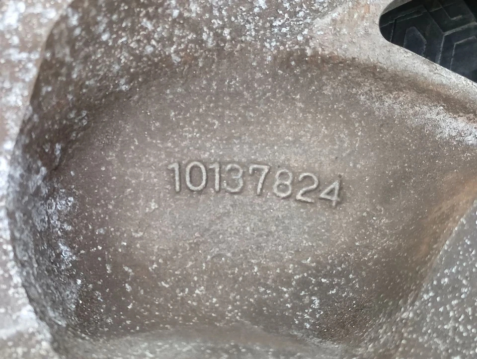 *PITS/RASH*17x9.5 Aluminum Wheel Rim (Right-Side) From 1988 CORVETTE 11974815 - Image 4 of 4