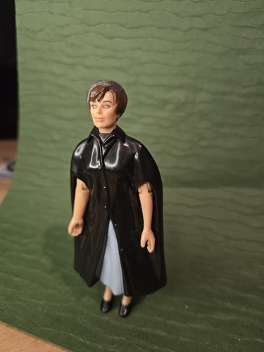 STAR TREK THE ORIGINAL SERIES!! PLAYMATES EDITH KEELER ACTION FIGURE!!