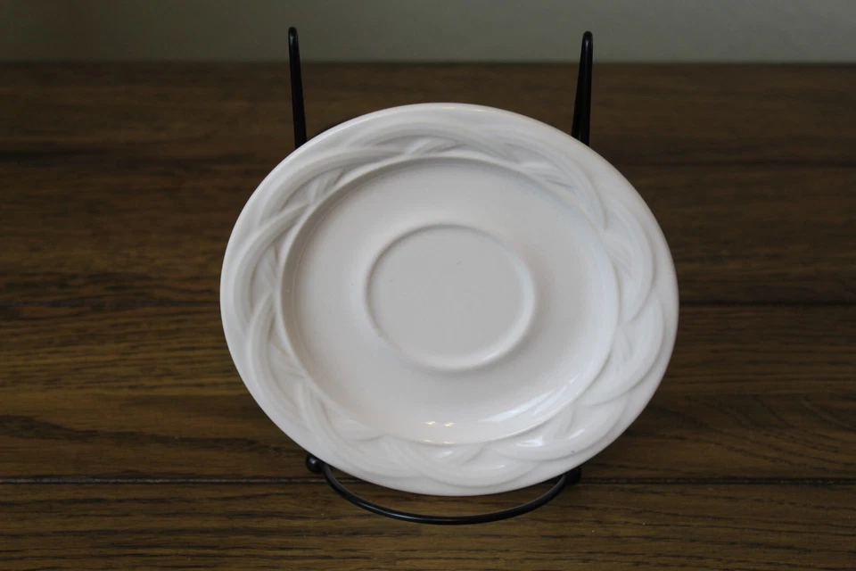 Pfaltzgraff Acadia White Saucer Plate Discontinued Pattern USA - Image 4 of 4