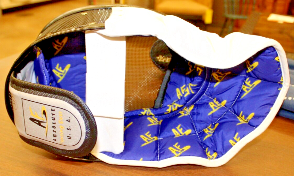 Absolute Fencing Child's Gear Face Mask Sz. M Jacket Sz. 21, Foil