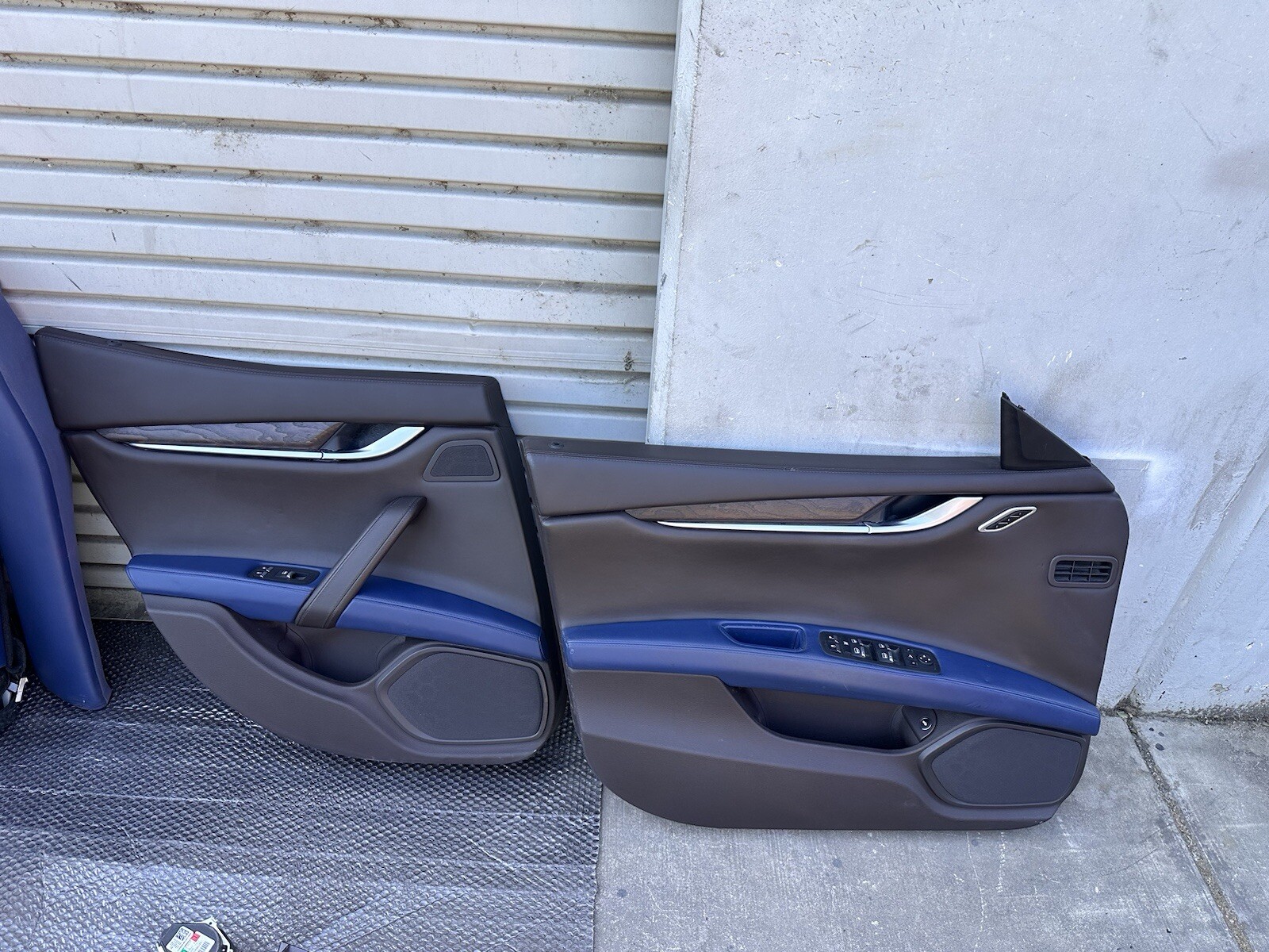 14-20 Maserati Ghibli Interior Set Blue With Brown OEM￼
