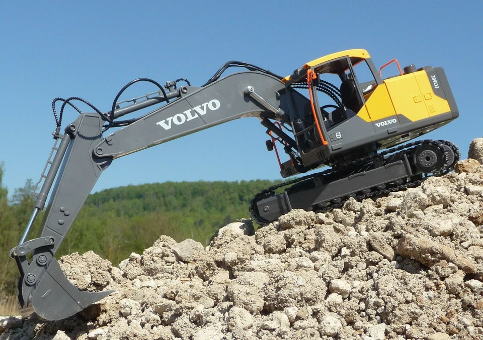 RC SCHAUFEL BAGGER VOLVO mit 17 FUNKTIONEN & 61cm Länge Ferngesteuert 2,4GHz 803 - Bild 3 von 4