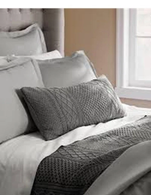 BOLL & BRANCH ARAN KNIT KING BED BLANKET LIGHT GRAY HOLIDAYS - Image 3 of 3