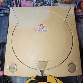 Sega Dreamcast Console System & Crazy Taxi Game (Disc Only) & Cables WORKS GREAT