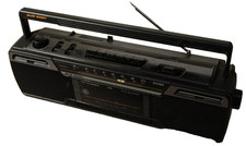 General Electric 3-5624A AM FM Cassette Stereo Radio Boom Box tested good