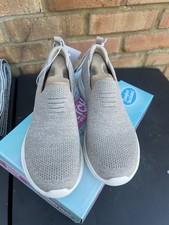 Skechers Ladies Ultra Flex Trainer Beige Colour Uk Size 6 New In Box
