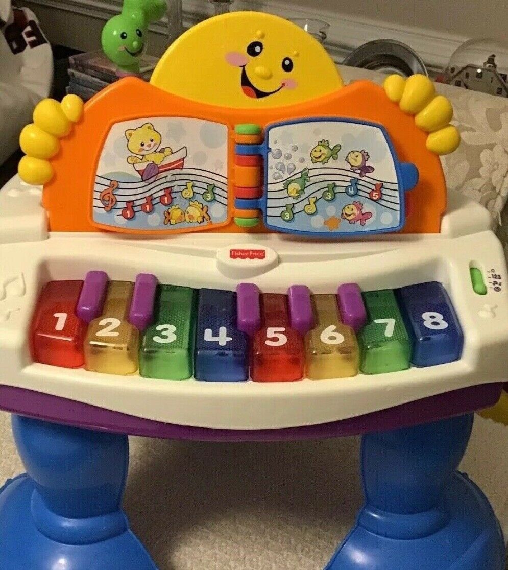 FISHER PRICE GRAND PIANO BABY TODDLER LAUGH AND LEARN INTERACTIVE