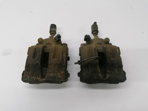 BMW 3er E91 318i  Bremssattel Bremszange Bremse  hinten links & rechts   (98)