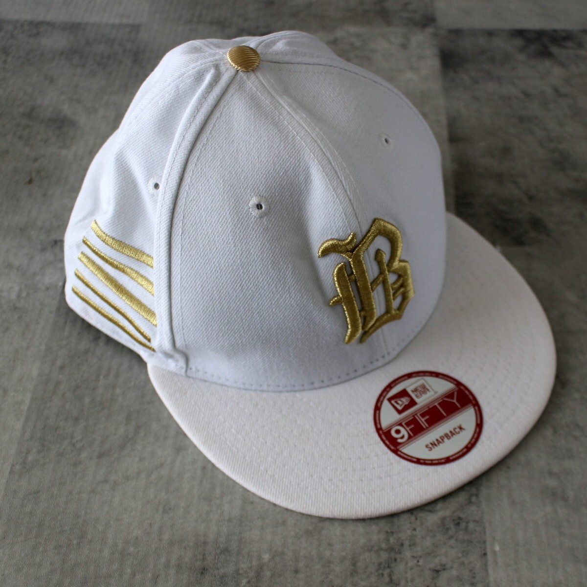 BIG BANG × NEW ERA ベースボールキャップ ビッグバン 刺繍 BIGBANG x NEW ERA Official WORLD TOUR 2015-2016 MADE Cap Hat