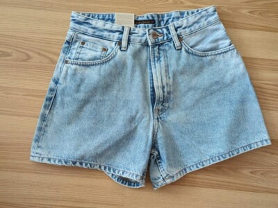 Nudie Jeans Women Shorts (Loose fit, wide leg)  Sunny Blue W27