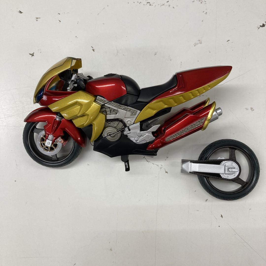 特撮 MASKED RIDER ALITO & MACHINE TORNADOR 特撮 MASKED RIDER ALITO & MACHINE TORNADOR Machine Tornador