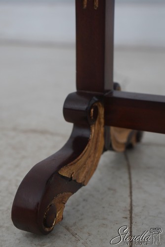 L64950EC: Pair French Style 3 Tier Mahogany Muffin Stands - Picture 6 of 13