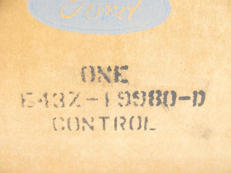 NUEVO - Panel de control de calefacción aire acondicionado OEM Ford E43Z-19980-D 1984 Tempo Foto 3 de 3