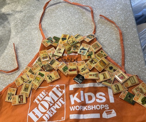Home Depot Kids Workshop Apron With 44 Pins Build Learn Create Kids Size Orange!