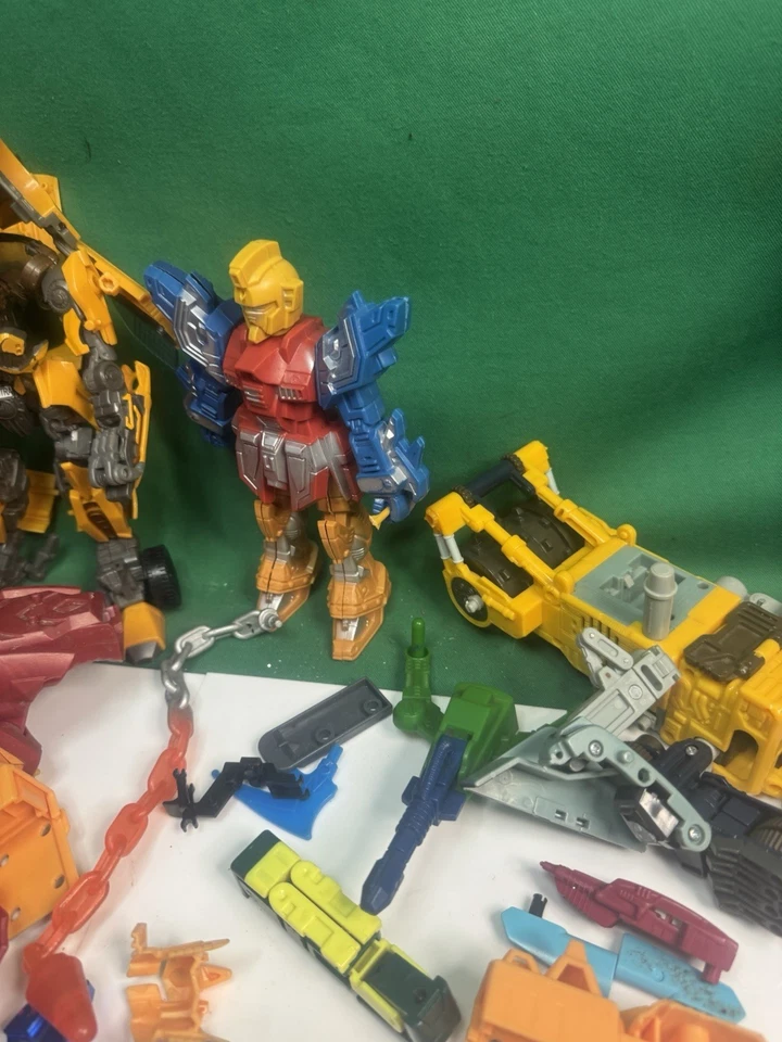 Lotto robot Transformer - Immagine 4 di 4