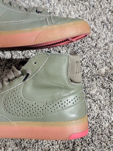 Nike Blazer Mid Tech Pack Premium Sneakers Men's Size 9 Lace Up Green Red Bottom - Picture 11 of 15