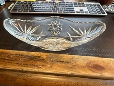 Anchor Hocking Curved Boat (Banana Split) Clear Glass Bowl Star Pattern Vintage