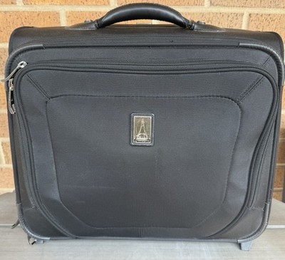 Travelpro Crew 10 Black 16  Wheeled Carry on Rolling Tote 407161301
