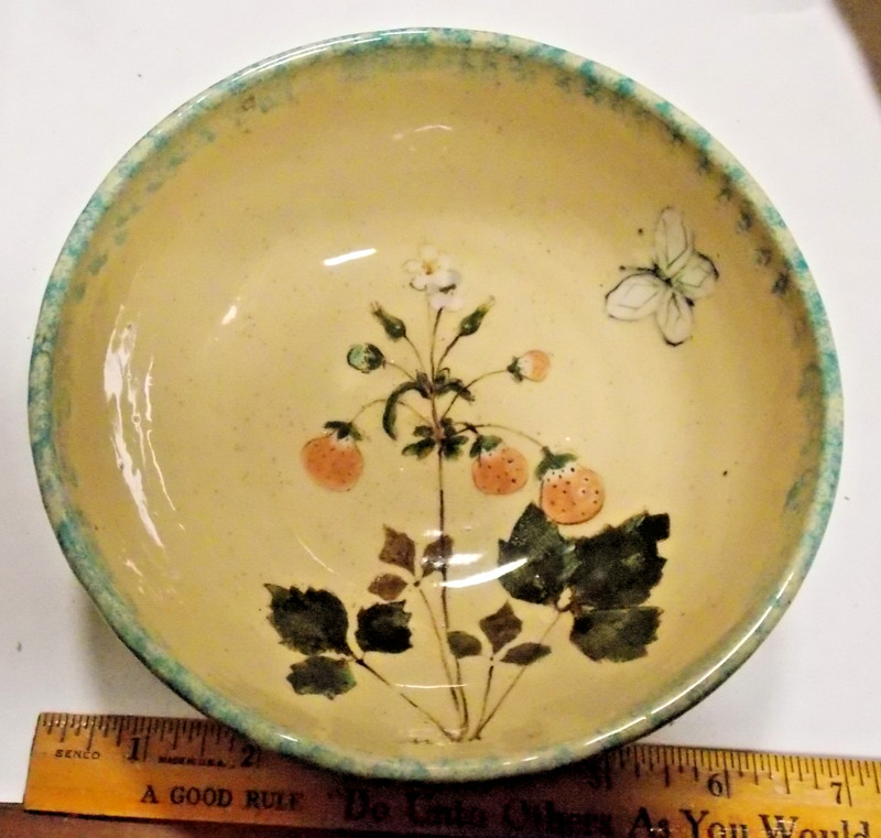 1987 Folk Art Pottery Left Handed Russell Henry Strawberries & Butterfly Bowl