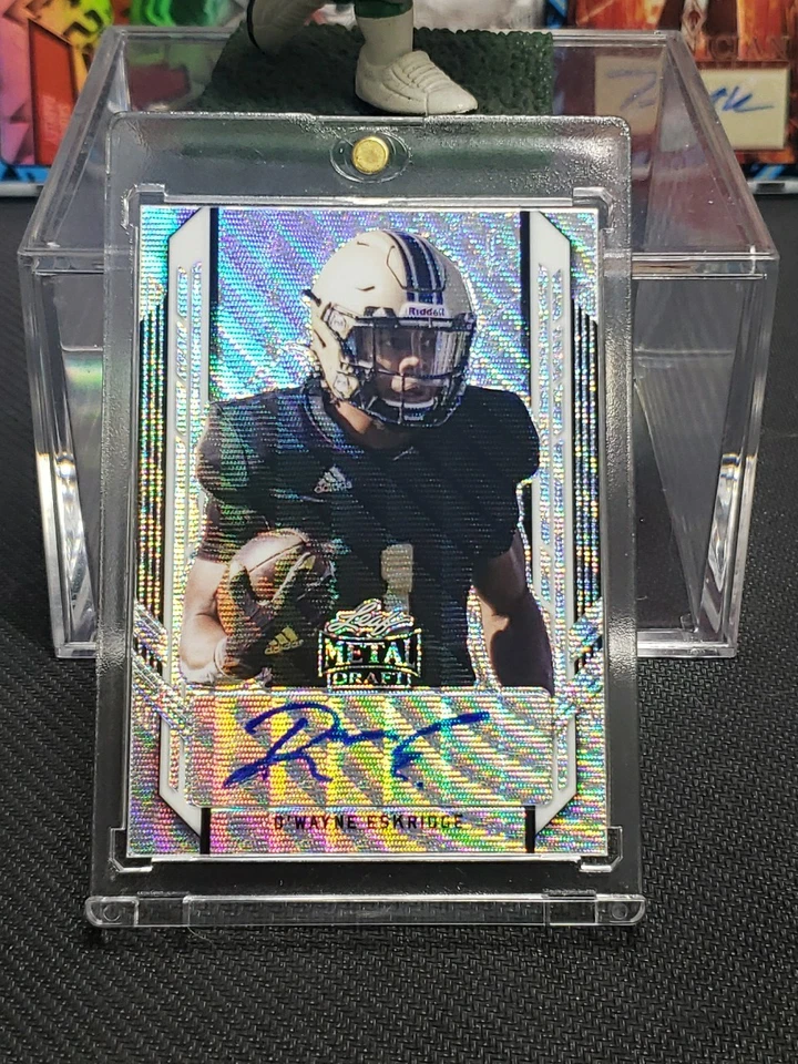 2021 Leaf Metal Draft #PA-DWE D'Wayne Eskridge Portrait Auto Wave Silver #/75 - Image 2 of 3