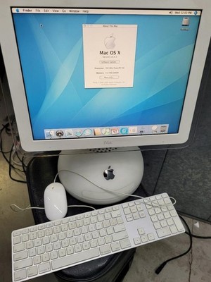 iMac G4 700Mhz 15'' PowerPC 40GB 512MB Tiger OSX with KB and Mouse