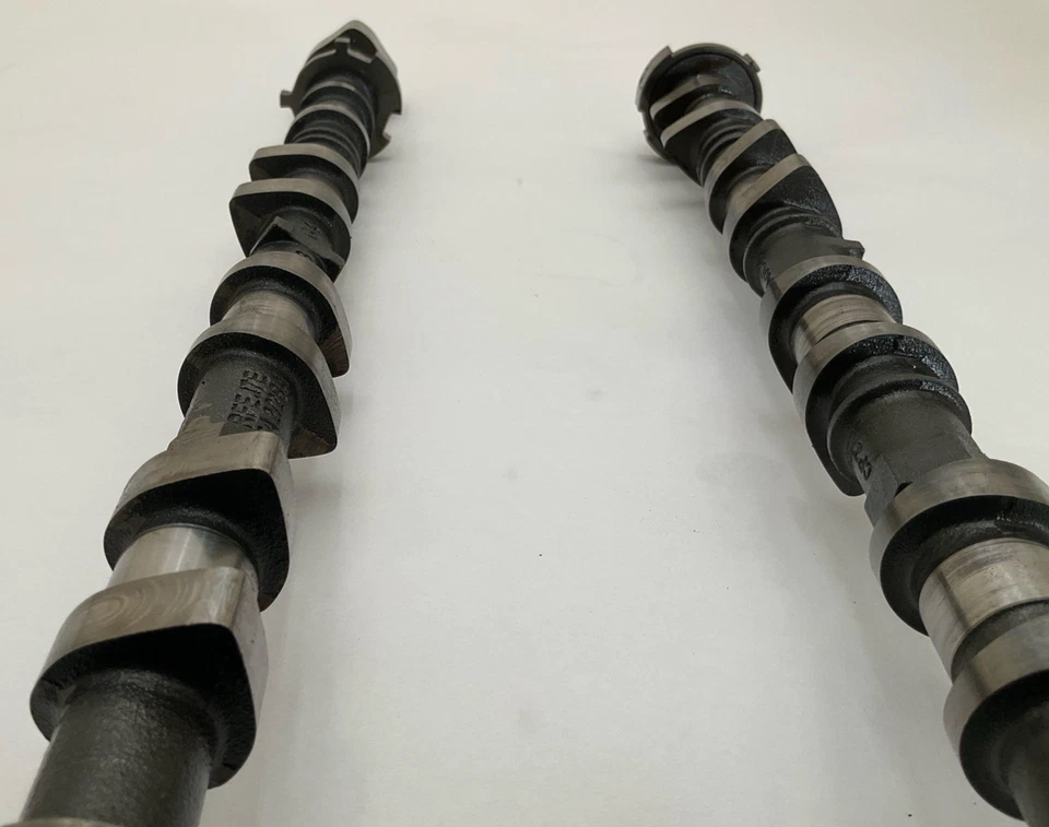 Árboles de levas Ford Mustang 2015-2020 admisión y escape vendidos como un conjunto OEM Foto 2 de 4