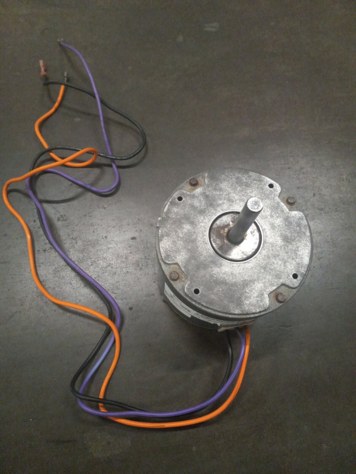 Emerson 68J2401 / K55HXGCE8094 Condenser Fan Motor 1/3 HP 1075 RPM