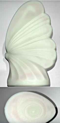 Fenton Butterfly Glass Figurine Paperweight Signed George Fenton 01   Pastels