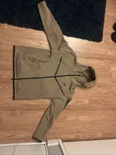 Nike Tech Fleece Tan, Size M
