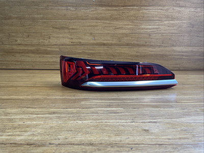2020-2024 Audi SQ7 Q7 Rear Left Taillight Lamp OEM 4M0945307A *NOTE*