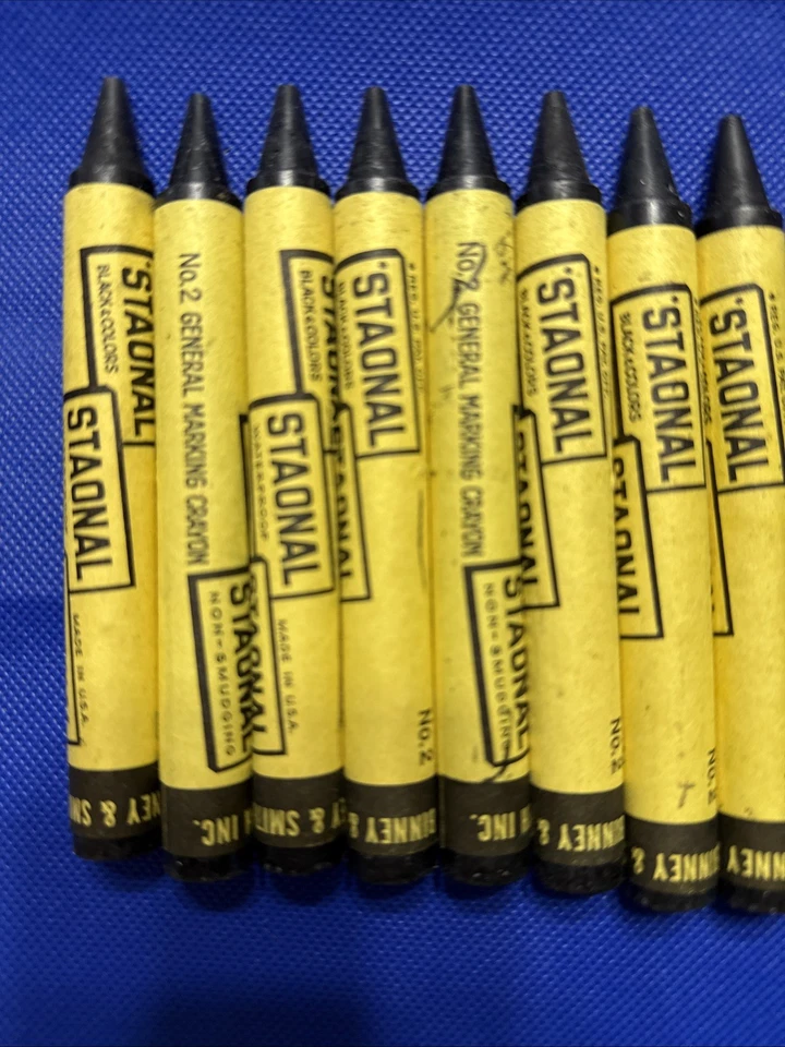 Crayola Extra Large Marking Crayons Staonal No. 2 General Black 8 Count - Image 4 of 4
