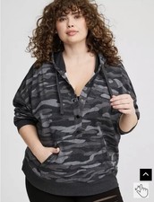 Torrid Cozy Fleece Snap Front Relaxed Hoodie Camo Gray Black NWT Sz 00 M/L 10