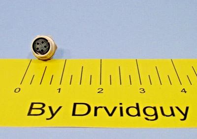 Hirose RM12BRD-5S(71) Circular Connector Receptacle; Female; 5-Pin; Panel Mount