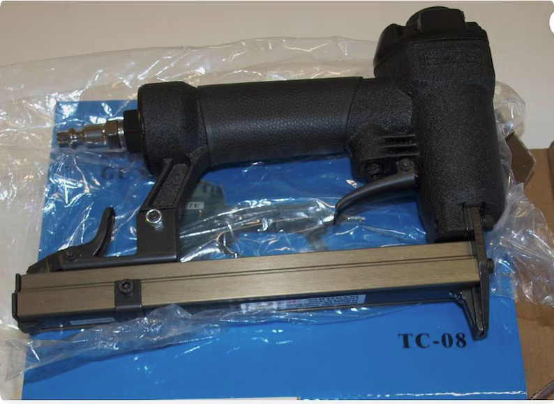Stapler 22 guage 3/8 crown The best for upholsterers and uses regular staples