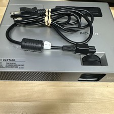 Hitachi CPX5 LCD Projector 2500 Lumen XGA CP-X5